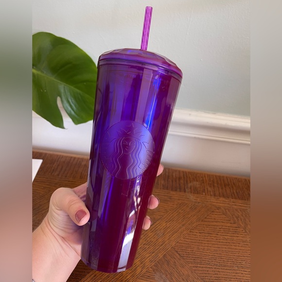 🔮NEW🔮Starbucks Hot Magenta/Purple Dome Tumbler - Picture 4 of 5